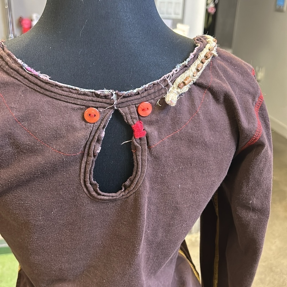 Mix Nouveau New York Long Sleeve - Picture 16 of 16